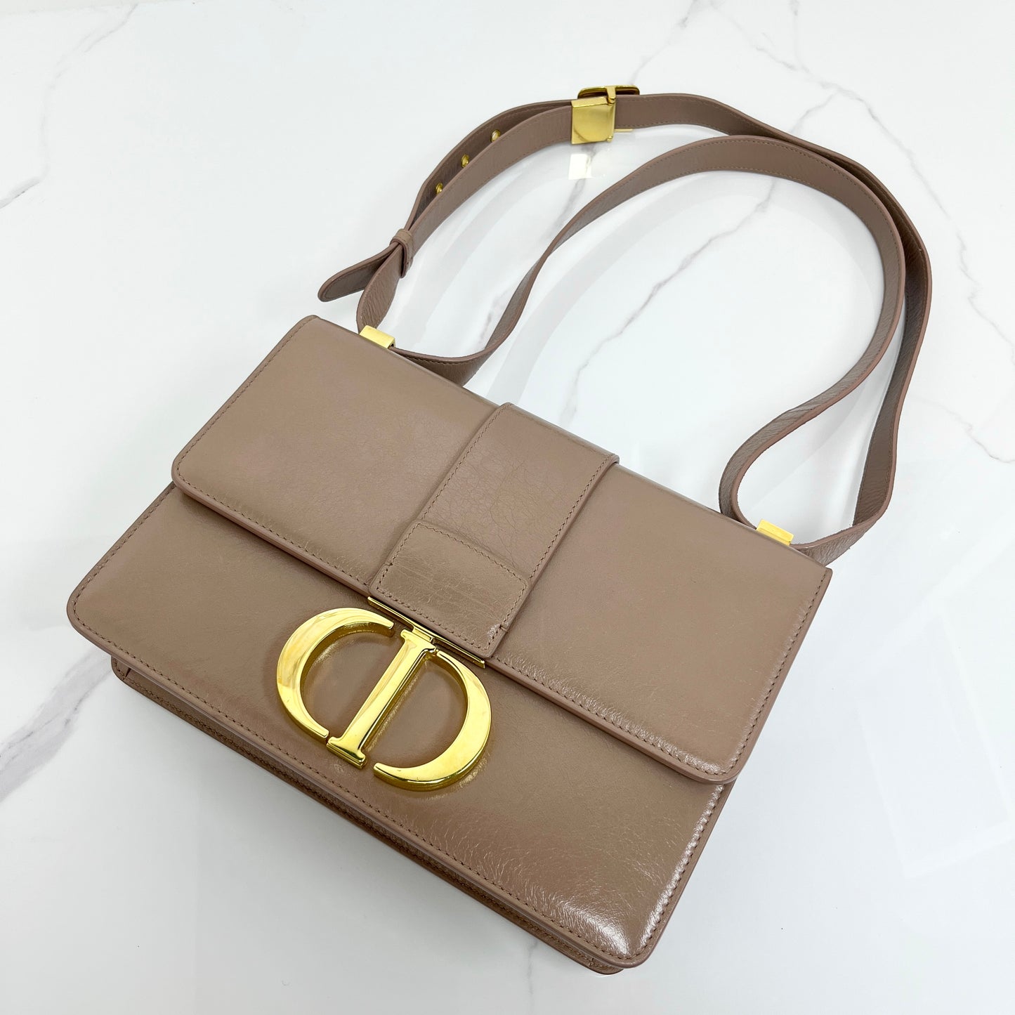 Christian Dior 30 Montaigne Bag - Lafayette Consignment