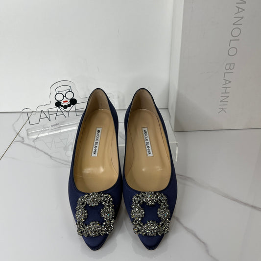 Manolo Blahnik Hangisi Flats