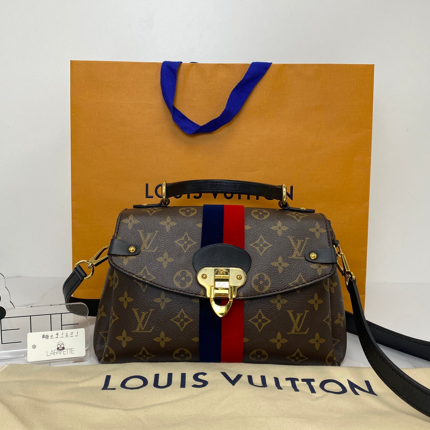 Louis Vuitton Shoulder Bag