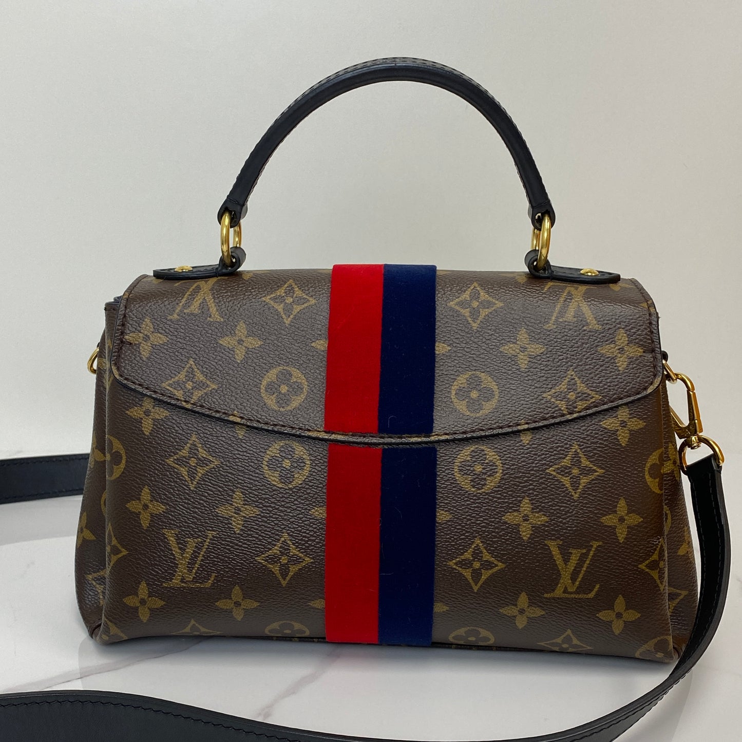 Louis Vuitton Shoulder Bag