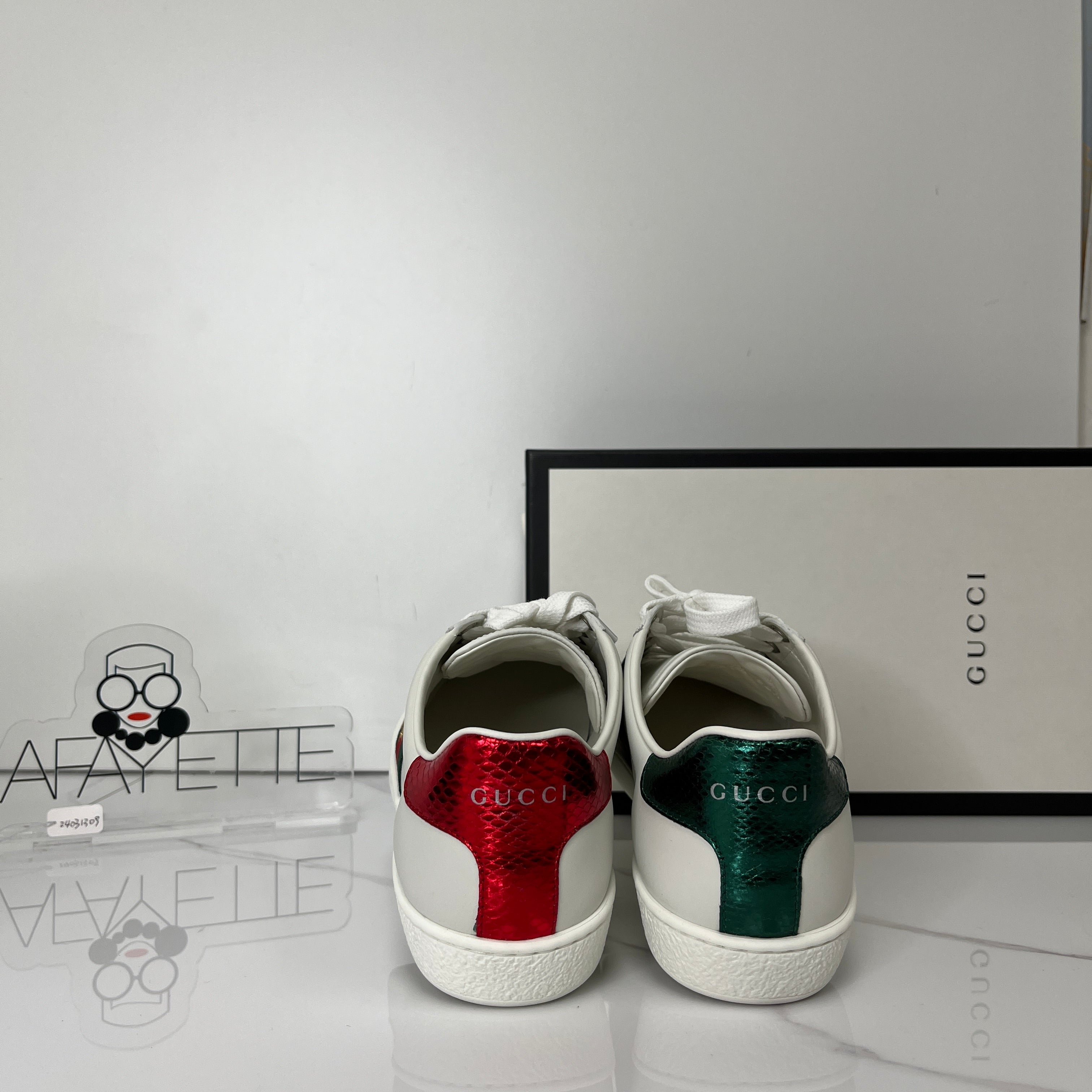 Gucci ace bee trainers womens online