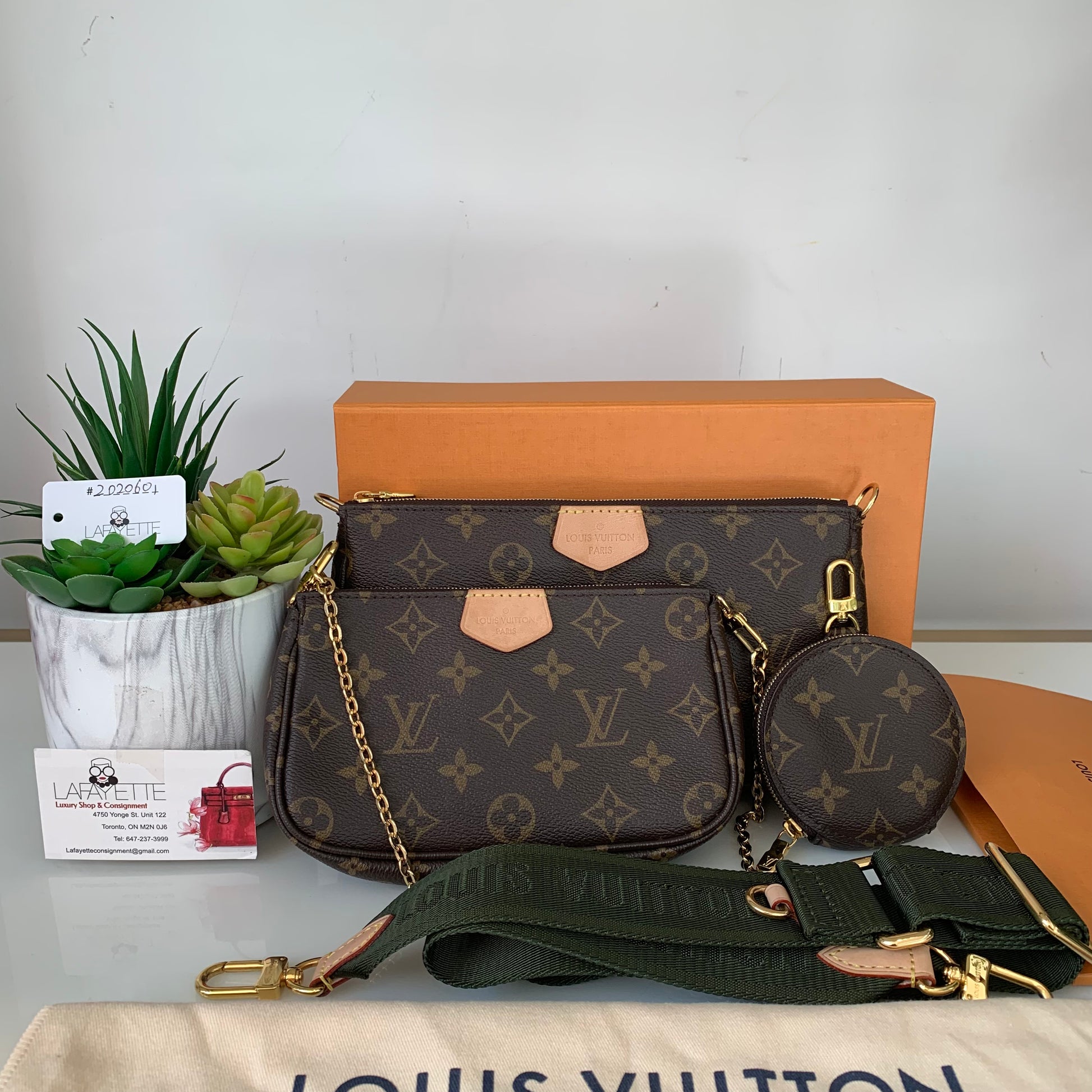 Louis Vuitton Multi Pochette - Lafayette Consignment