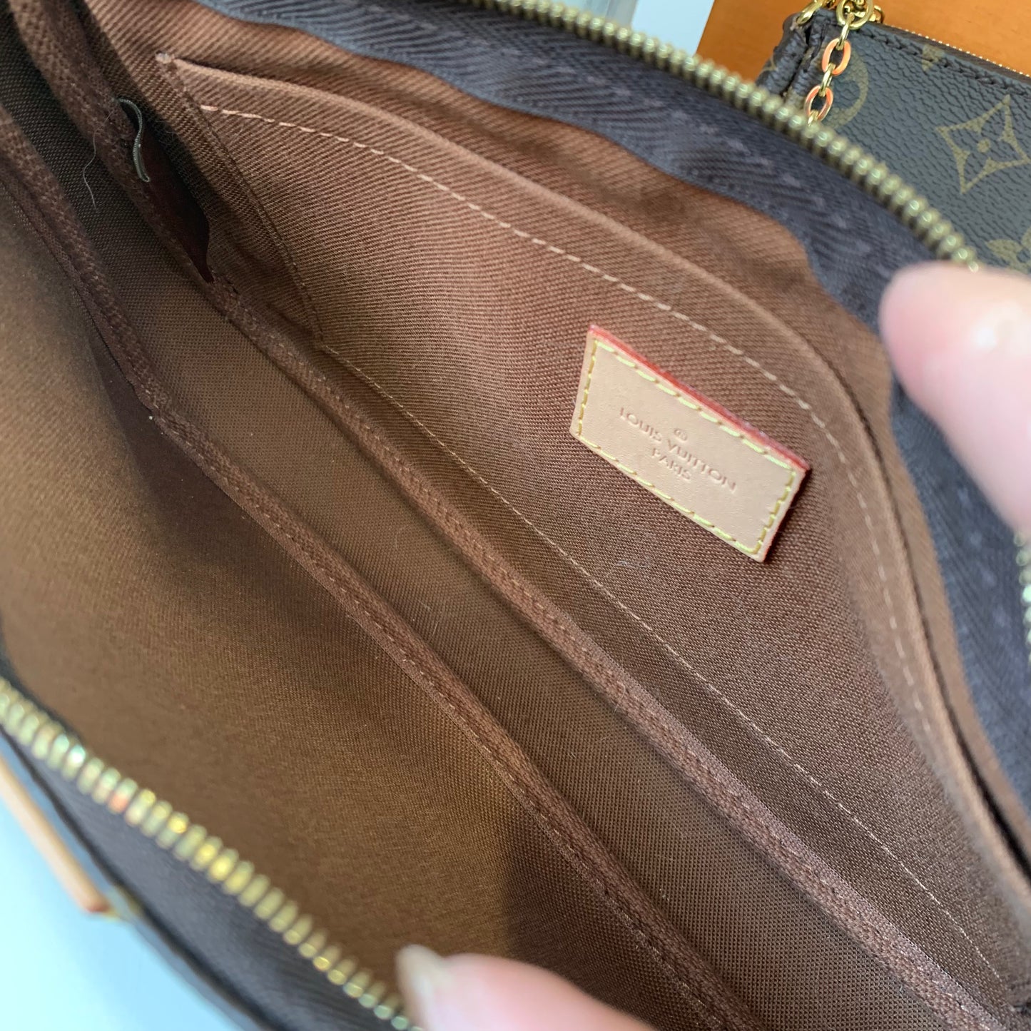 Louis Vuitton Multi Pochette - Lafayette Consignment