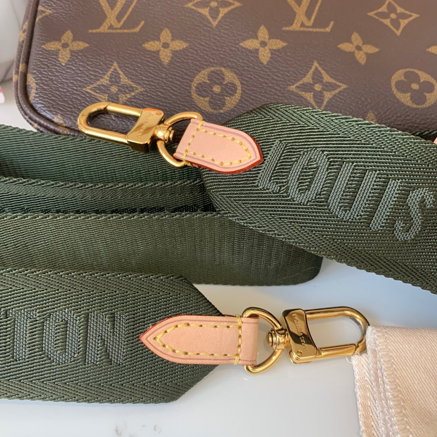 Louis Vuitton Multi Pochette - Lafayette Consignment