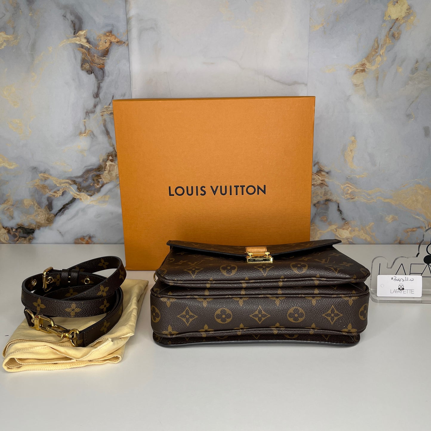 Louis Vuitton Pochette Metis Monogram