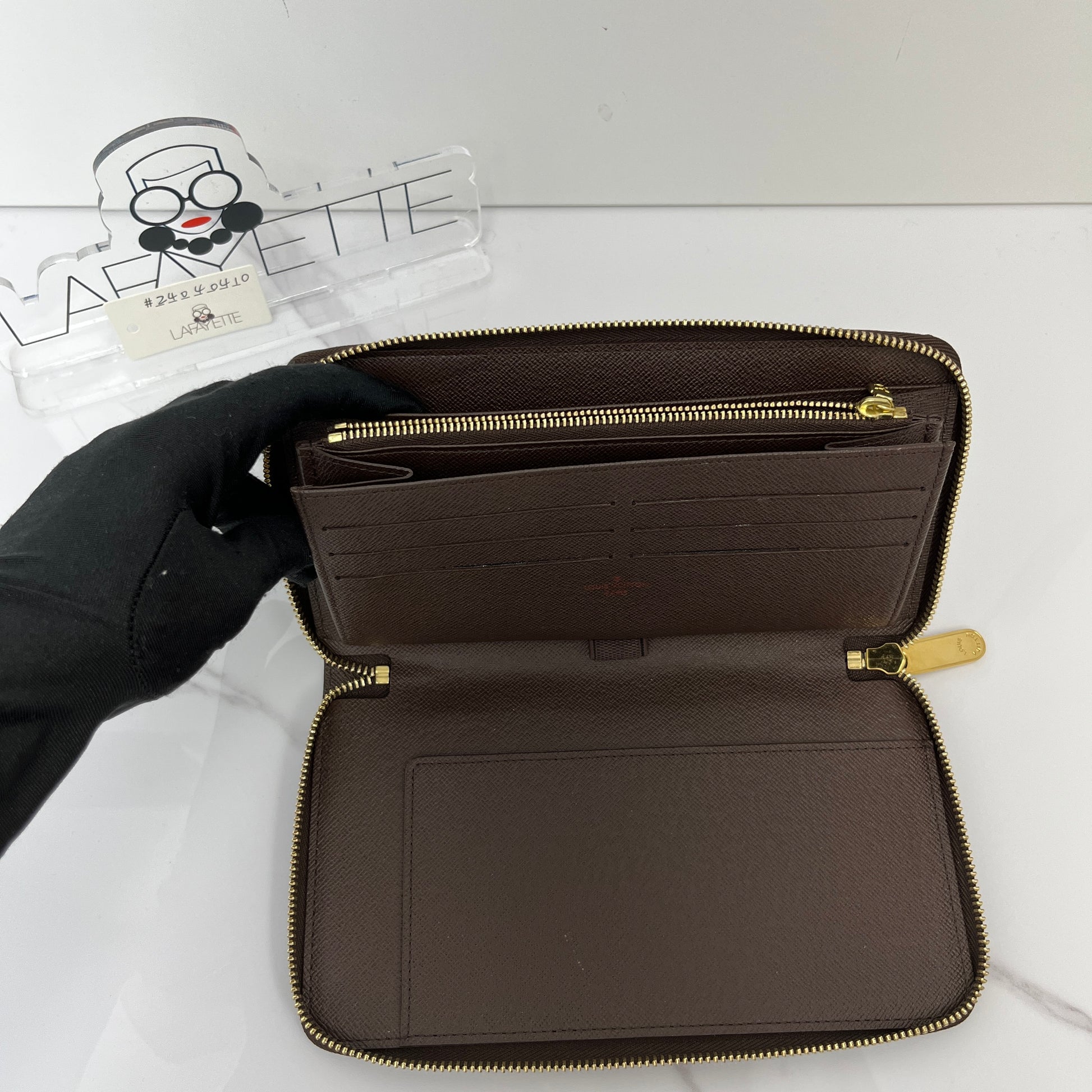 Louis Vuitton Zippy Organizer Wallet - Lafayette Consignment