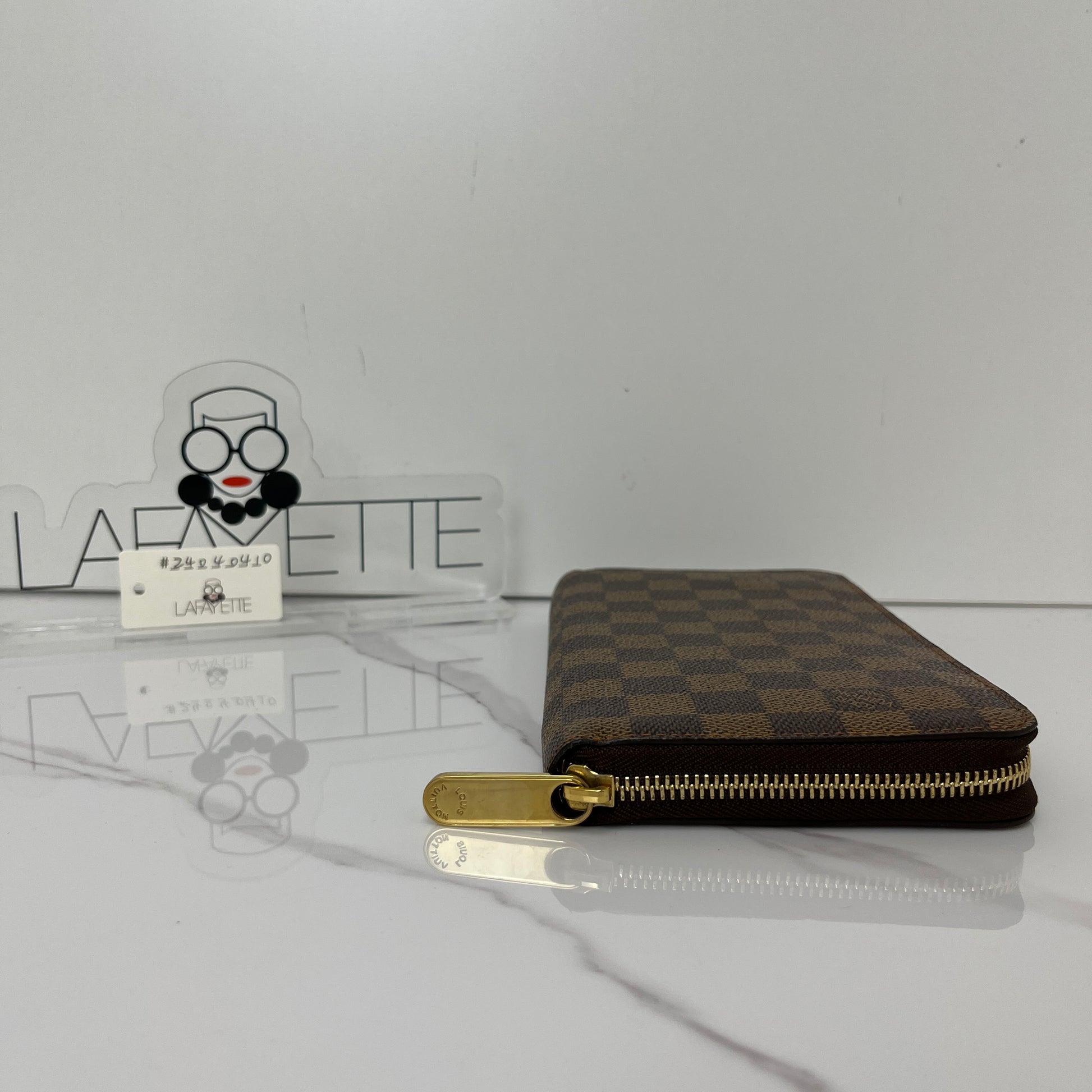 Louis Vuitton Zippy Organizer Wallet - Lafayette Consignment