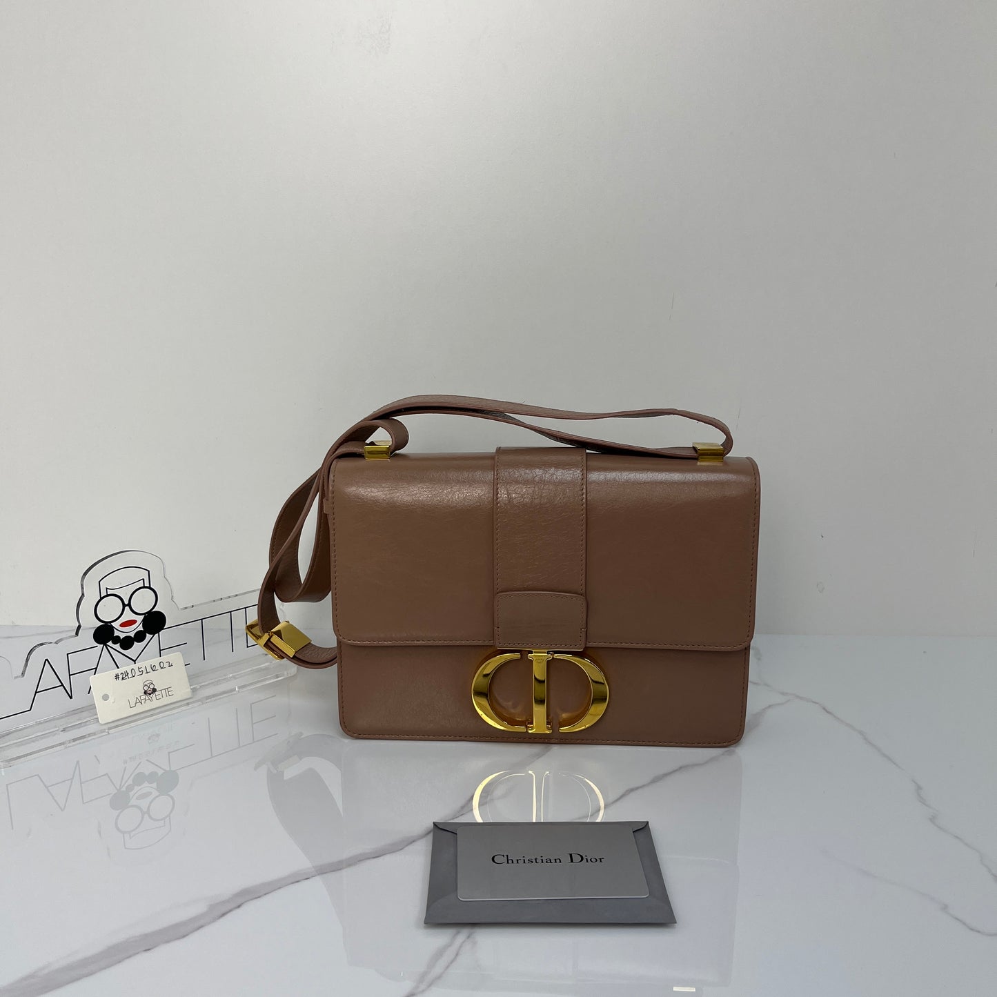 Christian Dior 30 Montaigne Bag - Lafayette Consignment