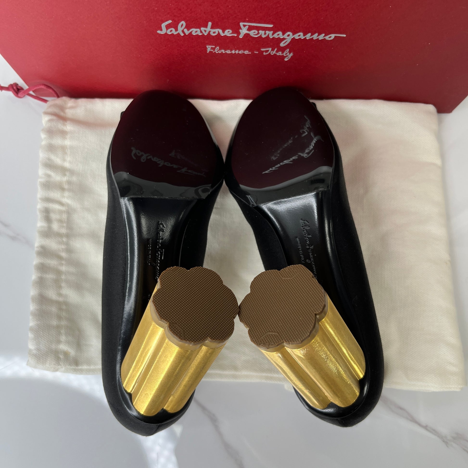 Salvatore Ferragamo Capua Flower-Heeled Pumps - Lafayette Consignment