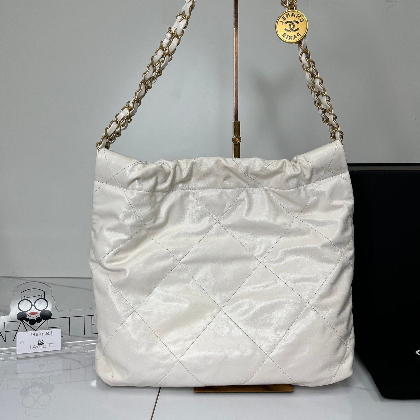 Chanel 22 Small Handbag