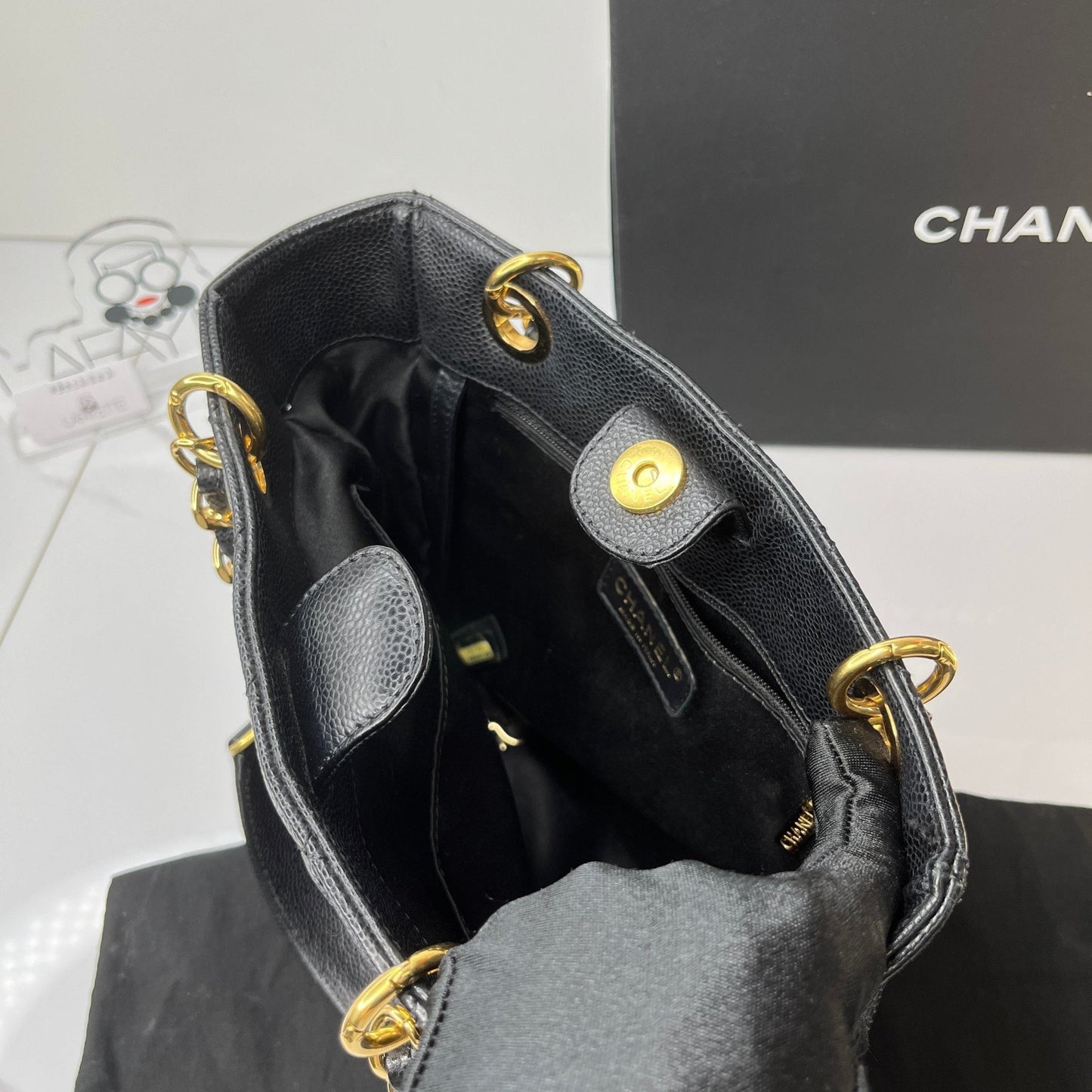 Chanel Petite Shopping Tote