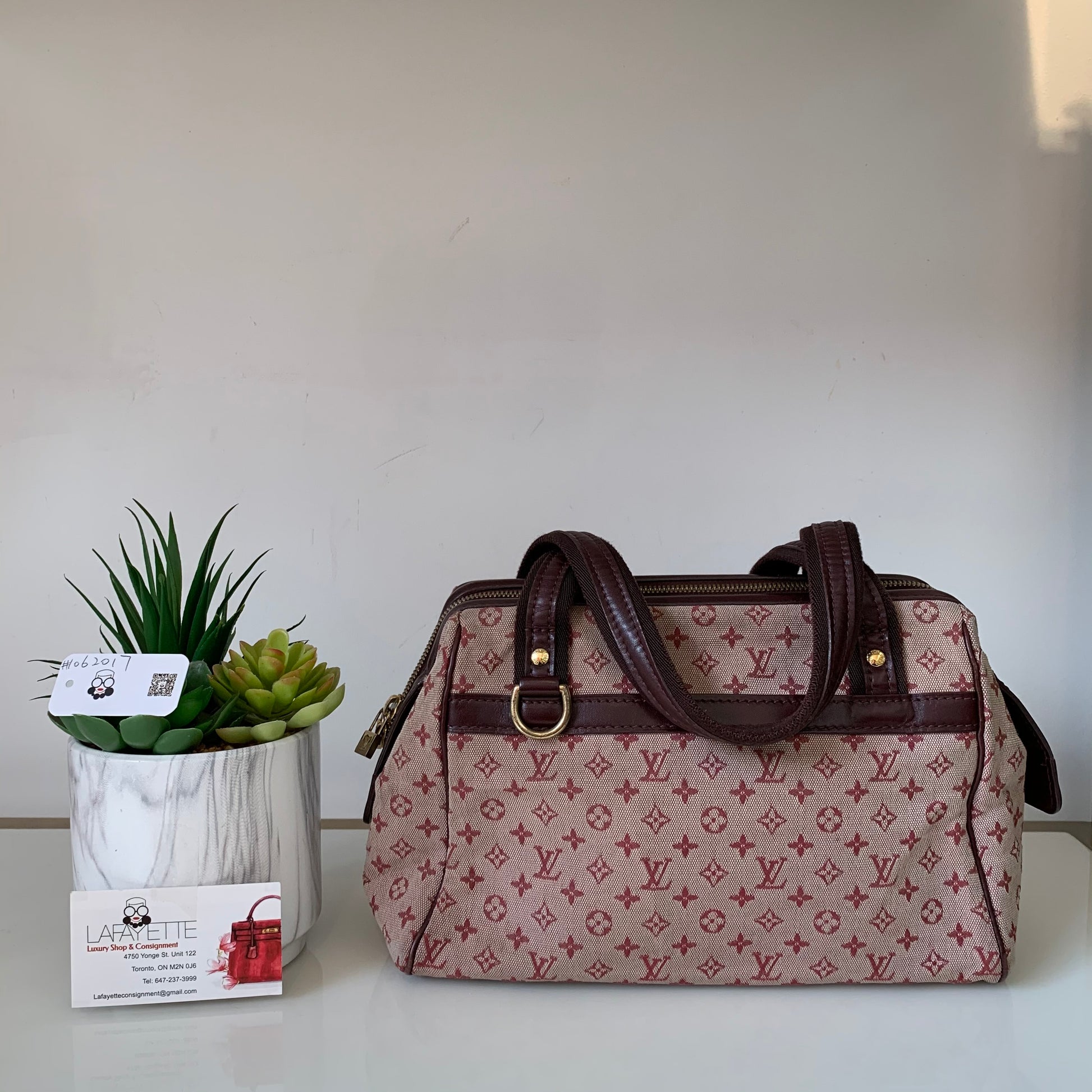 Louis Vuitton-red monogram #1062017 - Lafayette Consignment